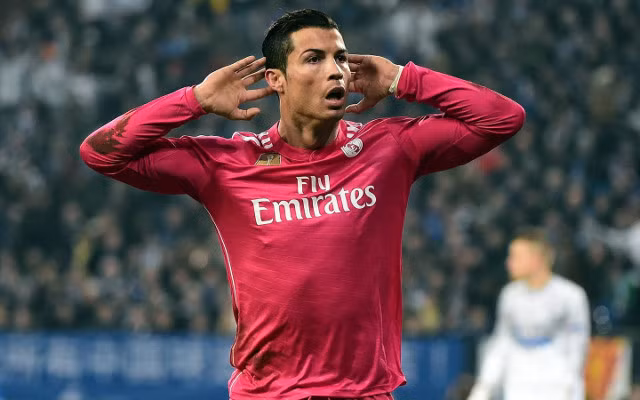 Với 3 bàn thắng có được trong chiến thắng của Real Madrid trước Shakhtar Donetsk, Cris Ronaldo đã có tổng 80 bàn thắng tại sân chơi Champions League và hiện đang dẫn đầu danh sách ghi bàn.