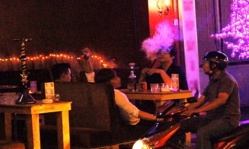 Hút shisha độc hại hơn cả hút thuốc lá Hut shisha doc hai hon ca hut thuoc la