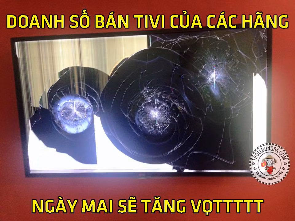 Chứng kiến giây bù giờ cuối trận đấu ĐT Việt Nam - ĐT Iraq, chắc hẳn rằng nhiều người muốn... đập tivi.