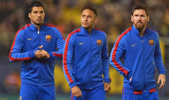 Barca tốt hơn khi không còn Neymar: Theo Messi, việc mất đi Neymar ngoài ý muốn lại giúp Barca trở nên tốt hơn. Neymar đã làm cuộc "đào tẩu" sang PSG với hợp đồng siêu thế kỷ 222 triệu euro, dù những người đồng đội thân thiết như Messi, Suarez và Pique đã cố thuyết phục chân sút Brazil ở lại.