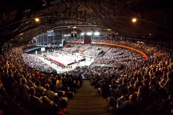 Hàng năm Sportpaleis là nơi tổ chức giải quần vợt biểu diễn Proximus Diamond Games. Giải đấu thường có sự góp mặt của nhiều tên tuổi lớn trên thế giới.