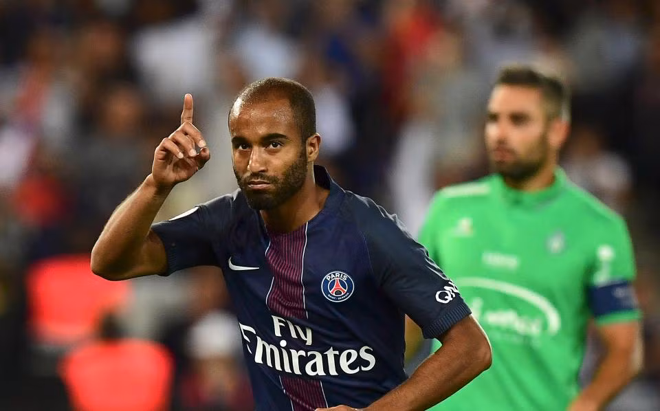 Tin chuyển nhượng cầu thủ từ Gazzetta dello Sport khẳng định, Moura chọn Old Trafford là điểm dừng chân tiếp theo trong sự nghiệp. Ảnh: Gazzetta dello Sport