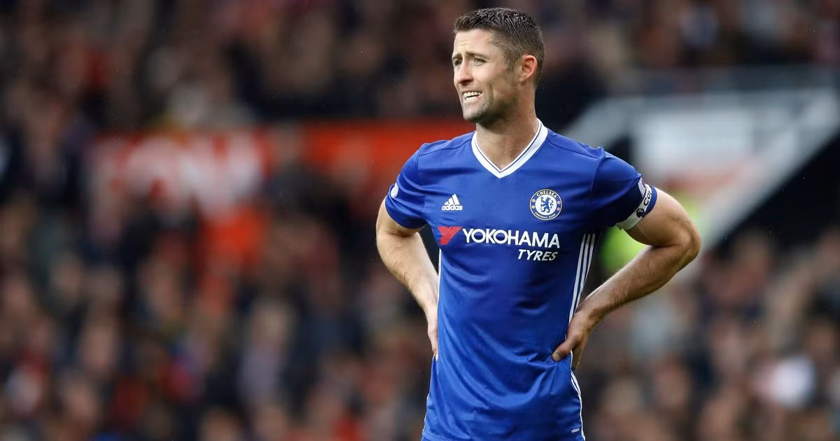 Cahill thúc Chelsea bạo chi: Sau trận thua Arsenal ở siêu cúp Anh, trung vệ đội trưởng Gary Cahill thừa nhận Chelsea sẽ phải tăng cường thêm nhân sự nếu muốn cạnh tranh trên mọi đấu trường ở mùa giải 2017-18.