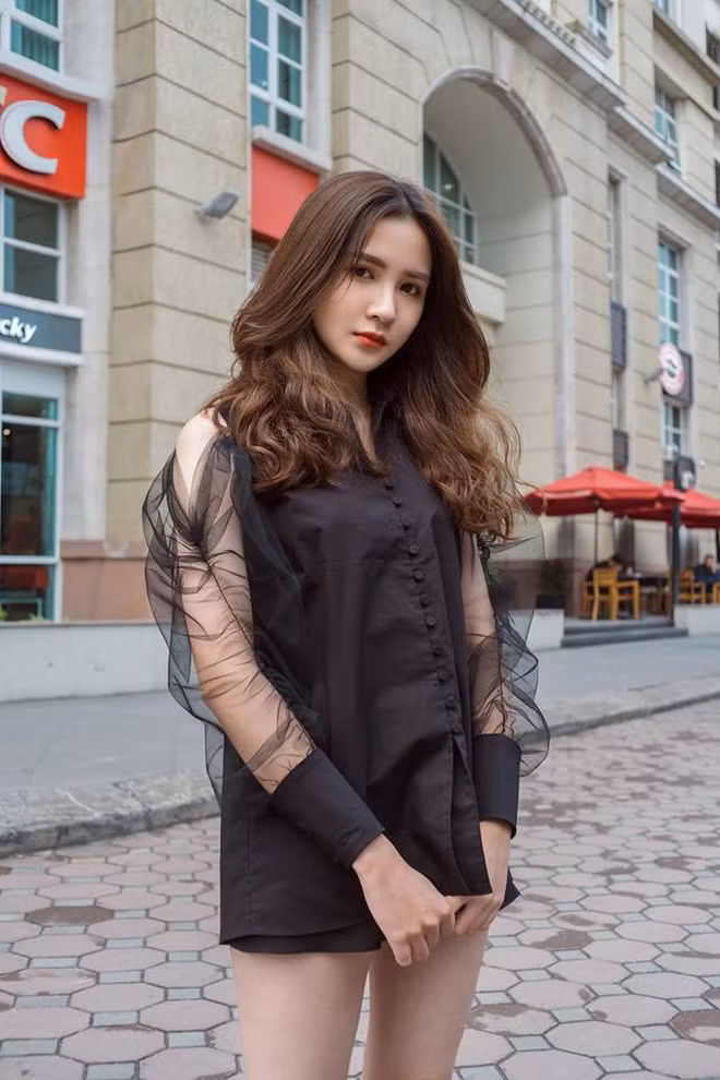 Bên cạnh việc đam mê các môn học về khối ngành Kỹ thuật, Minh Tâm cũng có sở thích chụp ảnh từ bé nên trở thành người mẫu ảnh cũng là điều cô bạn ấp ủ bấy lâu nay.