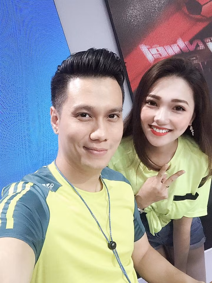 Năng động, biết tận dụng lợi thế của bản thân để phát triển sự nghiệp là những điều đã giúp Ngọc Nữ, cô PG xứ Nghệ vô danh ngày nào dần có tên tuổi trong lòng dân mạng và nhiều fan hâm mộ. Ảnh trong bài: FBNV.