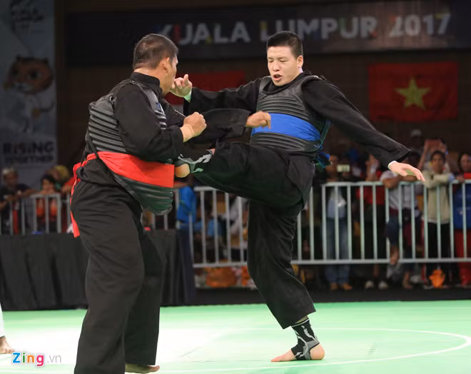 Nhưng điều đáng tiếc nhất ở SEA Games được tổ chức trên đất Malaysia đó là những bộ môn được kì vọng sẽ có HCV như bóng đá nam, bắn súng đã không hoàn thành chỉ tiêu của mình. Ảnh: Zing.vn.