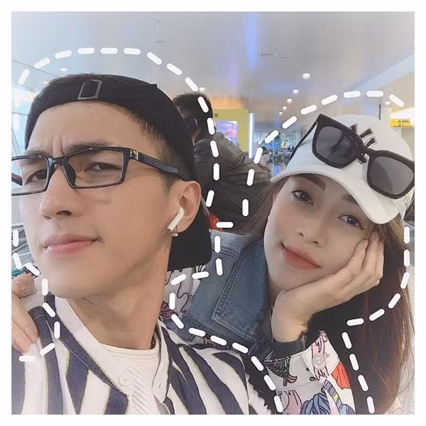 Từ sau khi công khai yêu nhau vào đúng dịp Lễ tình nhân 14/2, Bình An và Phương Nga đã trở thành tâm điểm của công chúng. Đa số mọi người đều hết lòng ủng hộ cho cặp đôi này vì thật sự cả hai không chỉ đẹp mà ở người hâm mộ còn cảm nhận được tình yêu chân thành.