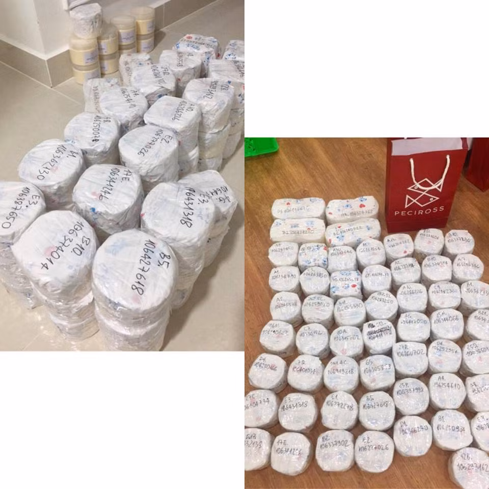 Trên trang cá nhân của mình, Thúy Vi đã đăng bức ảnh chụp hàng chục hoá đơn kem mà mình đang bán. Mọi chuyện sẽ chẳng có gì đáng nói nếu Thuý Vi không kèm theo phần caption như sau: "Nhìn khách hàng đặt mua kem mà thấy mê luôn. Một ngày bán hơn 100 hộp kem, một tháng 3.000 hộp. Giá thành mỗi hộp là 295 nghìn đồng, chưa kể sợi chỉ đỏ này nọ, nên doanh thu một tháng khiếp lắm".