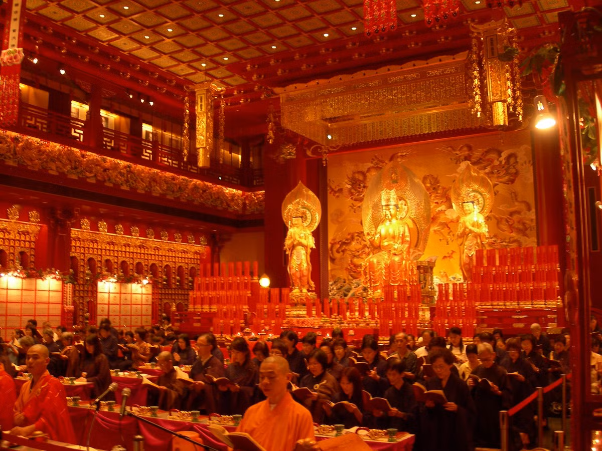 Ngôi chùa là sự kết hợp hoàn hảo giữa phong cách Phật giáo Mandala với kiến trúc thời Đường, Trung Quốc gồm 5 tầng chính và 1 tầng hầm.