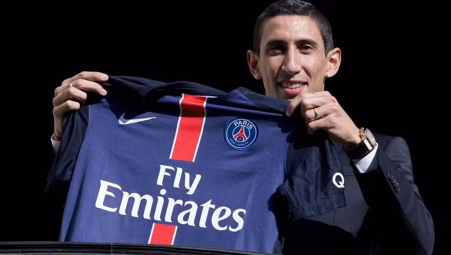 Sở hữu những cái tên vô cùng đình đám như Di Maria, Cavani hay Zlatan Ibrahimovic, PSG cũng bán được lượng áo đấu khá lớn đó là 685.000 chiếc.