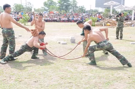 Man nhan bo doi bien phong VN pho dien vo thuat 