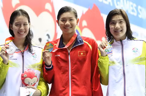 Ban tin SEA Games trua 9/6: U23 VN co the mat Huu Dung-Hinh-2