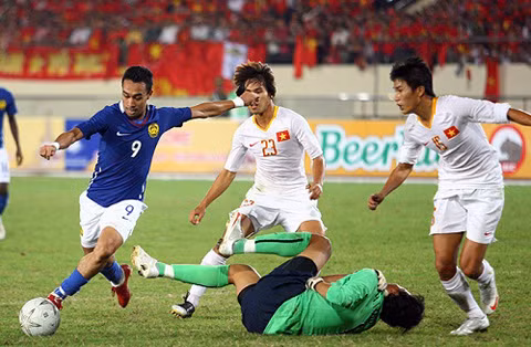 Nỗi câu 2014 chưa thể bằng SEA Games 2009 trên đất Lào khi chính Malaysia là đội gieo sầu cho bóng đá Việt Nam.