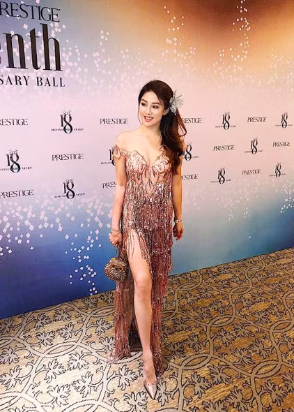 Hình ảnh về cuộc sống xa hoa của Pamela Ardana đã xuất hiện trên trên Instagram của hội Rich Kid Singapore và châu Á, ngay lập tức được nhiều người chú ý và ngưỡng mộ.