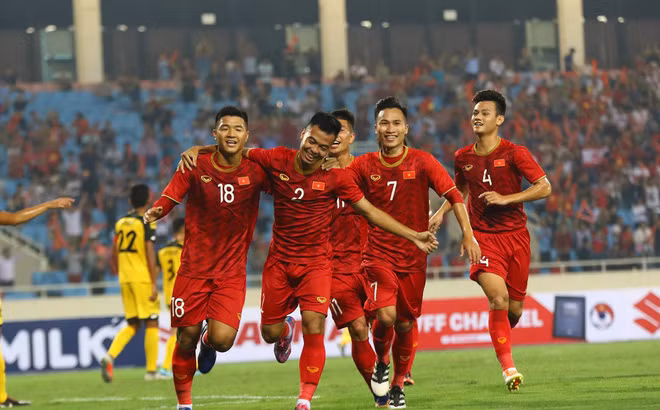 U23 Viet Nam - U23 Indonesia: Tan cong tong luc quyet gianh 3 diem