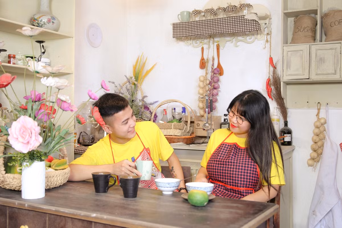 Việc đi thu gọn vòng ngực của Thu Trang thực hiện vì sức khỏe bản thân và nhận được sự ủng hộ từ phía gia đình, người thân và bạn bè.