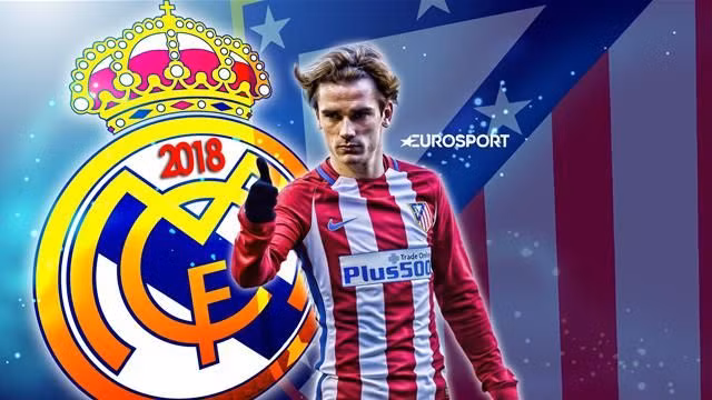 Ramos "câu" Griezmann đến Real Madrid: Sau trận đấu giữa Real Madrid và Atletico Madrid, trung vệ đội trưởng của "Kền kền trắng" Real Madrid là Sergio Ramos bị chinh phục bởi tiền đạo Griezmann của đối thủ và đang ra sức thuyết phục Chủ tịch Perez cũng như HLV Zidane lên kế hoạch chiêu mộ Griezmann hè này. Ảnh: Daily Mail
