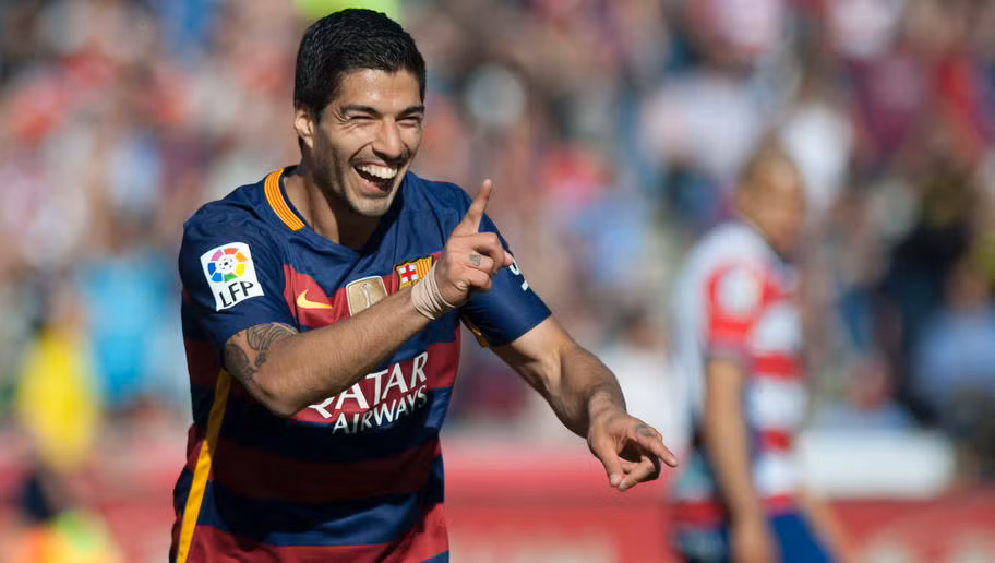 Nhân vật chính của Barcelona ở mùa giải này không ai khác chính là Luis Suarez. Cầu thủ có biệt danh "Su Thỏ" này đã ghi đến 40 bàn sau 35 trận, đạt hiệu suất 1.143 bàn/trận. Là cầu thủ thứ 10 sở hữu hiệu suất làm bàn đỉnh nhất lịch sử La Liga. Ảnh: Getty Image/ Independent.