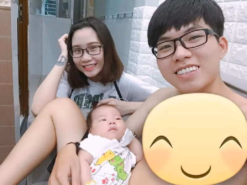 Theo đó, cô nàng chia sẻ, mơ ước có thể tự mua được xe hơi luôn là mong ước Thanh Trần ấp ủ từ lâu. Sau khi đạt được thành quả của mình, cô nàng này cũng cám ơn chồng và con đã tạo cho cô động lực để đạt được thành công như ngày hôm nay.