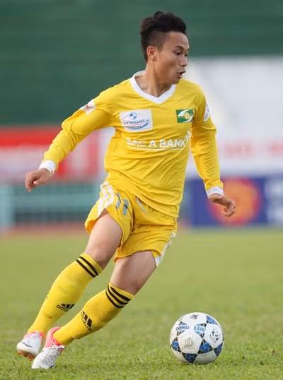 HLV Miura cong bo danh sach U23 VN chuan bi Sea Games-Hinh-2
