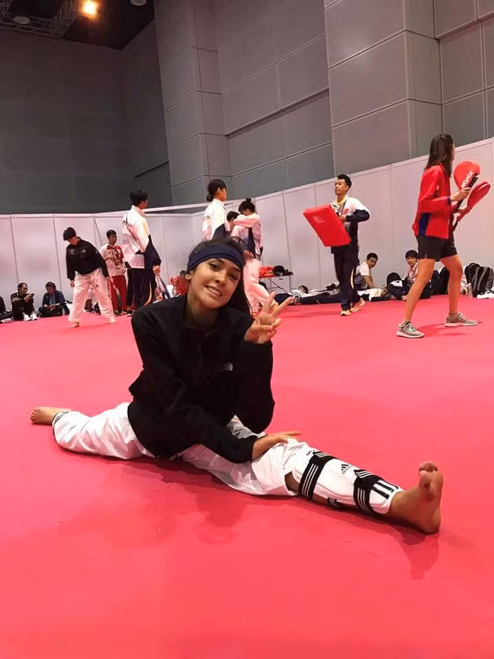 Ngay sau lễ trao giải tại hạng cân dưới 57 kg môn Teakwondo tại SEA Games 29 được diễn ra những hình ảnh của Nicole được dân mạng liên tục tìm kiếm và thậm chí trang cá nhân của "bông hồng lai" làng võ này cũng đã được tìm ra và chăm sóc cẩn thận.
