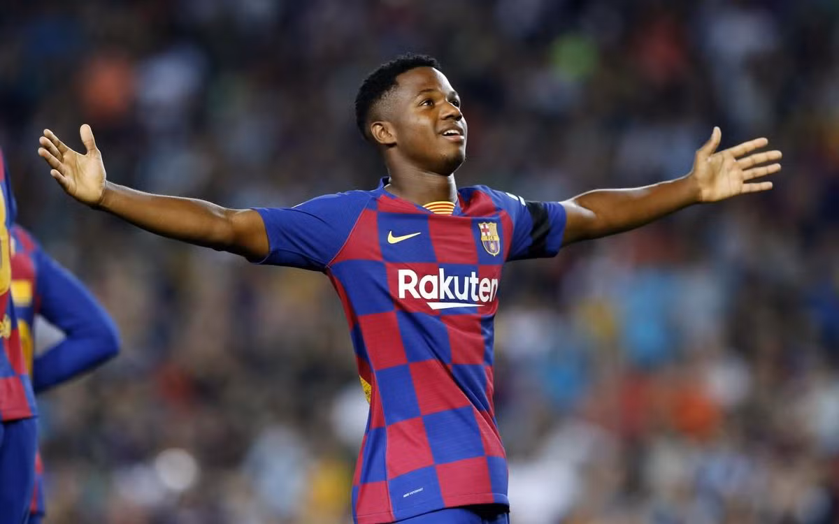  Chuyển nhượng bóng đá mới nhất từ Marca, Barca chuẩn bị gia hạn hợp đồng và tăng lương lên 1,5 triệu euro/ mùa cho Ansu Fati.
