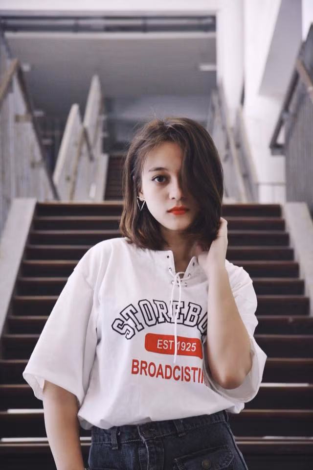Thi đỗ đại học, được làm những gì mình thích và nếu có cơ hội, sẽ về thăm quê hương của mẹ là điều mà cô bạn Diana sẽ thực hiện trong tương lai. Ảnh trong bài: Facebook nhân vật.