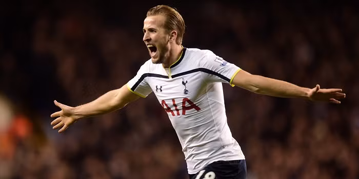 Harry Kane = 200 triệu: Theo thông tin chuyển nhượng bóng đá từ báo chí Anh, trước sự quan tâm, săn đón của hàng loạt "ông lớn", trong đó có Real Madrid lẫn MU, Tottenham đã đưa ra một cái giá cao chót vót khiến các đối thủ phát hoảng: không chấp nhận con số dưới 200 triệu bảng. Ảnh: Mirror.