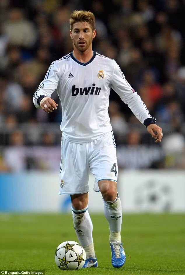 Mặc dù là một trung vệ nhưng Ramos (Real Madrid) lại sở hữu tốc độ tuyệt vời. Anh từng có những pha bứt tốc lên tới 30,6 km/h.