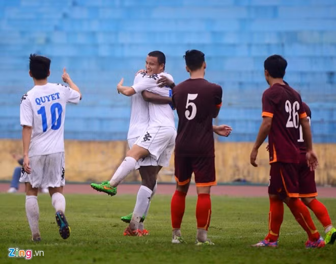Cong Phuong ghi ban U23 Viet Nam dai thang Ha Noi T&T-Hinh-3