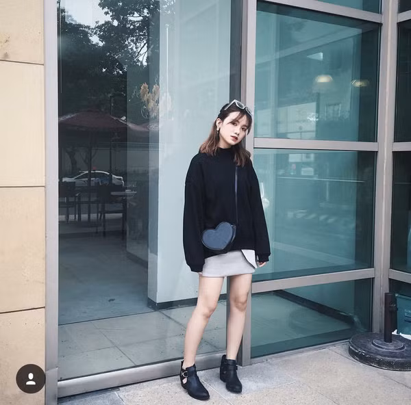 Gáo tên thật là Như Loan hiện nay 20 tuổi và hiện cô đang là sinh viên thời trang của ĐH Hoa Sen. Vì vậy, không khó hiểu khi có thể nói thời trang là đam mê lớn nhất của cô nàng này.
