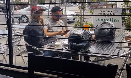 Leonardo DiCaprio lai chia tay thien than noi y