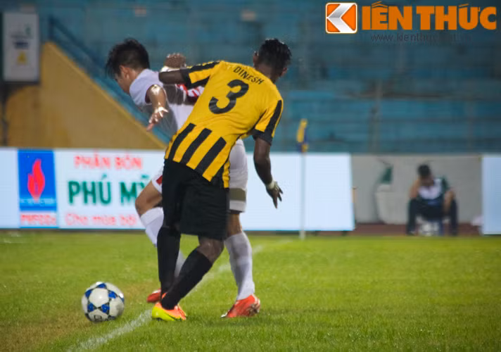 Kết thúc vòng bảng U19 Việt Nam dành được 10 điểm sau 3 trận thắng, 1 trận hòa, chắc chắn ngôi đầu bảng A và thằng tiến vào vòng bán kết giải U19 ĐNA 2016.