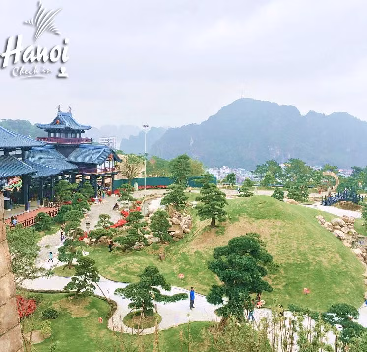 Tổng thể khu vườn Zen Garden đang gây sốt trong cộng đồng mạng xã hội và đặc biệt là các bạn yêu du lịch. Ảnh trong bài: Facebook Check-in Hà Nội.