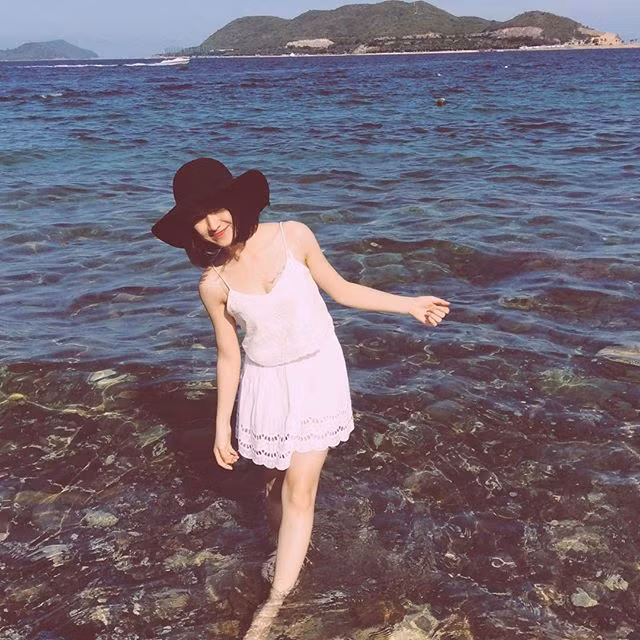 Hoa Minzy de lo hinh xam ten Cong Phuong o nguc-Hinh-2