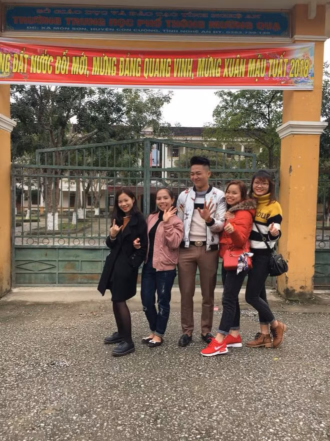 Khi thông báo đi họp lớp và vẫn chỉ có những gương mặt cũ. Ảnh sưu tầm Facebook.