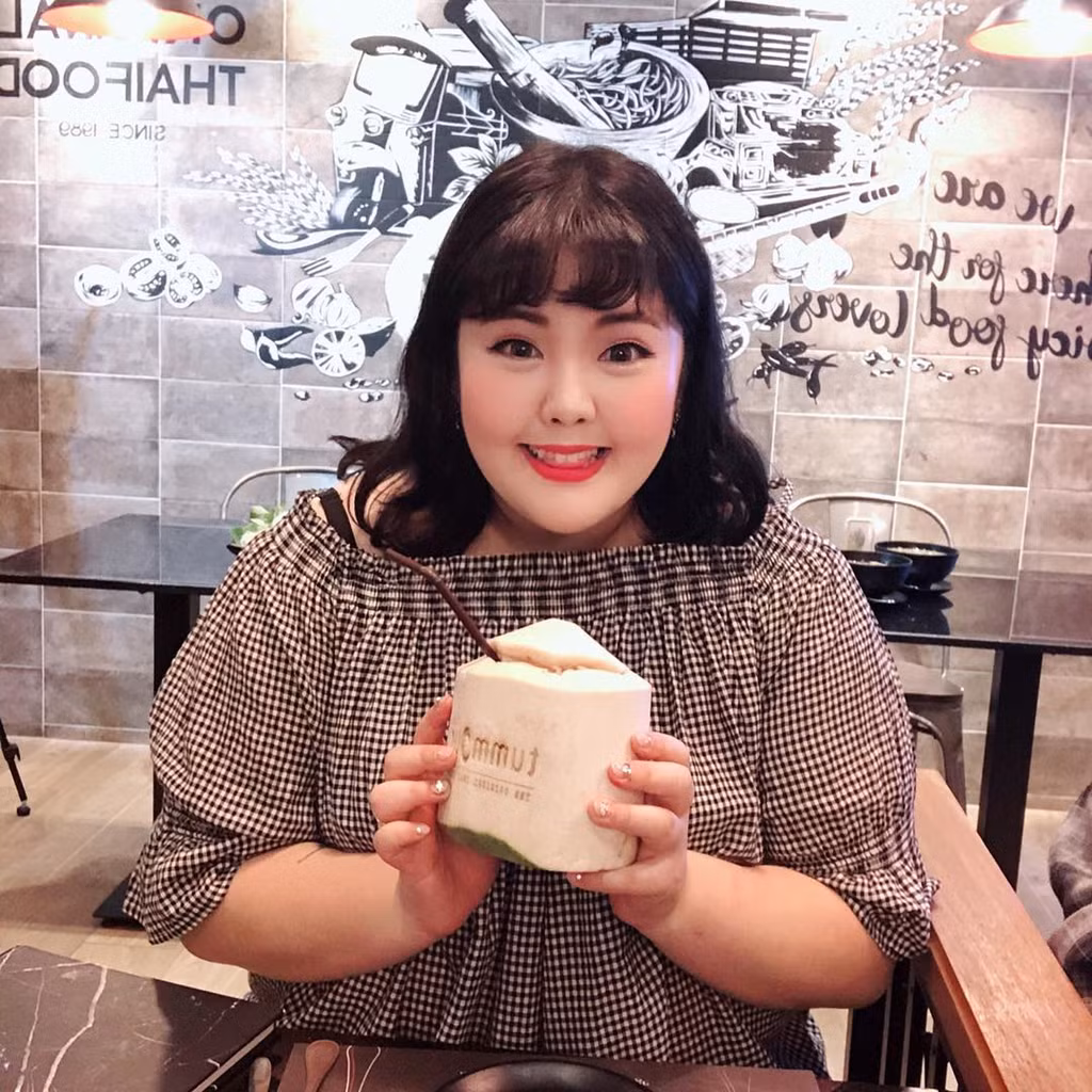 Đến cuối tháng 10, Soo Bin đã giảm được 25kg, từ 131kg xuống còn 106kg.