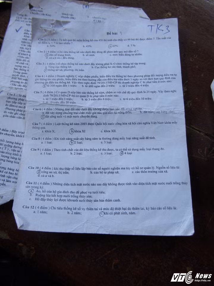 Nghi van de thi cong chuc Nha nuoc duoc rao ban cong khai