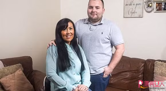 Caerphilly Sarah nhờ nỗ lực của tình yêu đã giảm cân thành công và hiện tại cô chỉ còn 59 kg nghĩa là trong vòng 2 năm cô đã giảm đến 80kg.