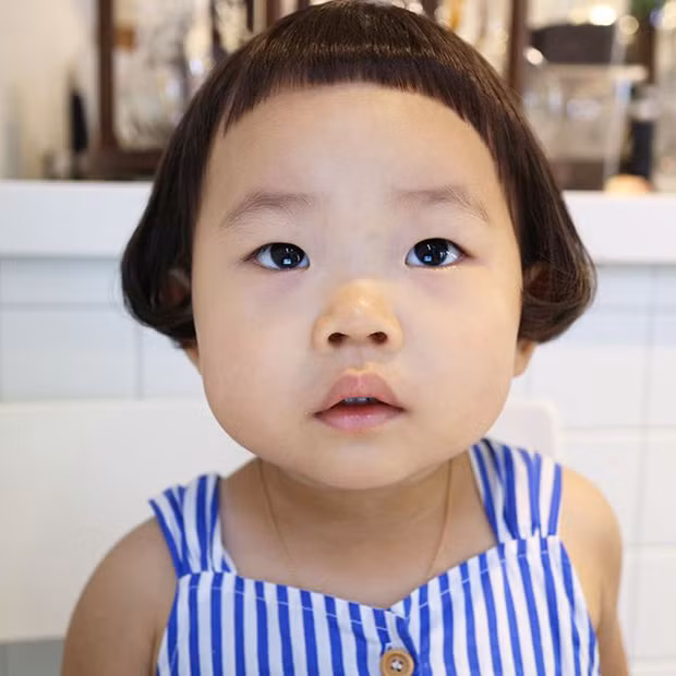 Be gai Han Quoc noi tieng voi mai toc "gao dua"
