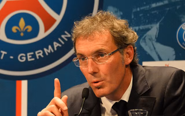 Cuộc đàm phán giữa PSG và Laurent Blanc đã diễn ra nhưng không có chữ kí nào được điền vào bản hợp đồng mới giữa hai bên. Rất có thể đó là Real Madrid sẽ là bến đỗ tiếp theo của vị thuyền trưởng người Pháp này sau khi kết thúc hợp đồng với CLB thành Paris.