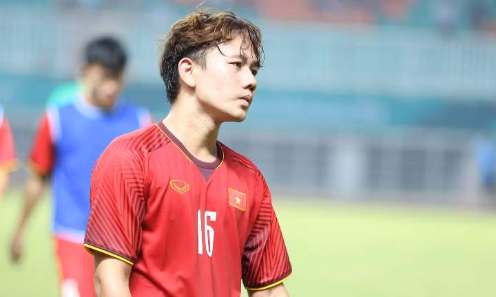 Nhìn vào bảng thành tích của Minh Vương HAGL (tên thân mật của CĐV gọi cầu thủ này) có được nhiều người sẽ phải ngỡ ngàng khi cầu thủ Olympic Việt Nam này chỉ là kép phụ để rồi ghi điểm vào lưới của Hàn Quốc, điều mà chính cựu vương World Cup - Đức chưa làm được.