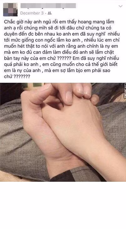Tuy nhiên, cái kim trong bọc lâu ngày cũng lòi ra, sự việc vỡ lở khi chính nhân vật "nam chính" được Huệ xây hình tượng mẫu người yêu "soái ca" đã phát hiện ra sau khi bạn bè anh gửi trang cá nhân của cô gái sống ảo này.
