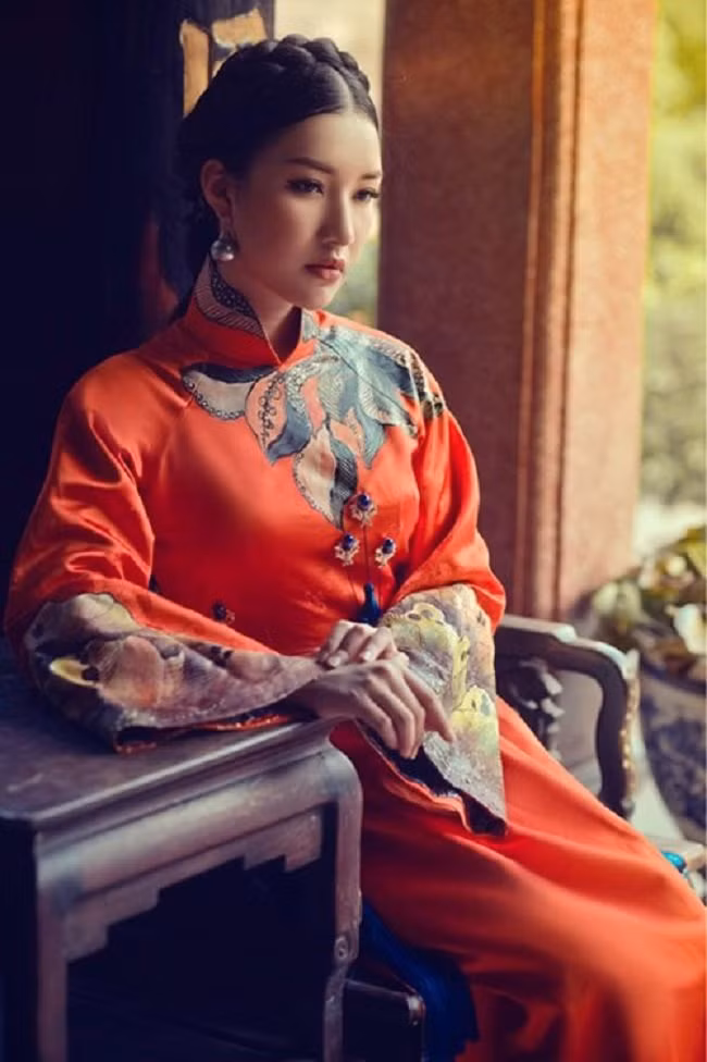Ngọc Trân được đánh giá là một trong những ứng cử viên sáng giá cho vị trí cao nhất tại cuộc thi Hoa hậu Việt Nam 2016.
