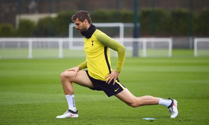 Chuyển nhượng bóng đá từ Italiano, tiền đạo Fernando Llorente chính thức chuyển đến Napoli theo dạng chuyển nhượng tự do.