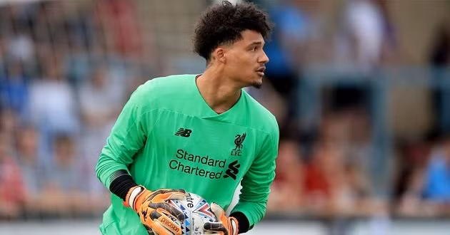 Trong bối cảnh Alisson bị chấn thương khiến tình hình khung gỗ của Liverpool trở nên khá đáng lo ngại, Lữ đoàn Đỏ quyết định cho mượn 1 thủ môn là Shamal George.
