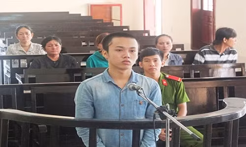 Nguyễn Văn Trọng lãnh 11 năm tù vì hành vi ném con.