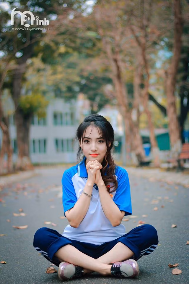 Một số hình ảnh khác của nữ sinh ĐH Bách khoa đang được cộng đồng mạng chú ý.