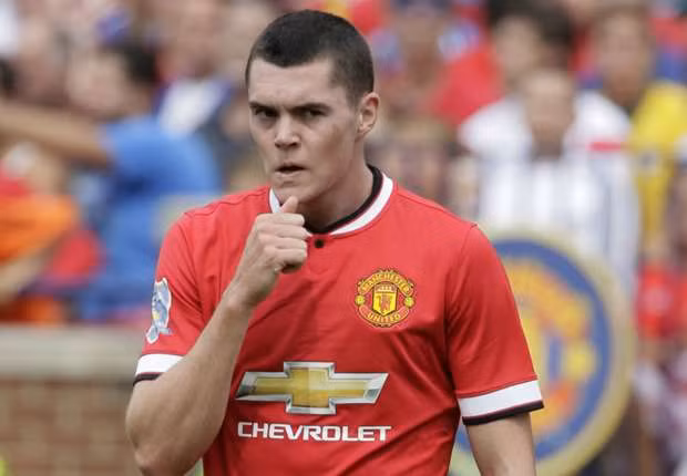 Man United kiếm bẫm từ vụ Michael Keane: Cuộc chi tiêu mùa hè của Everton tiếp tục với việc ký hợp đồng với trung vệ Michael Keane từ Burnley bằng khoản phí lên đến 30 triệu bảng. Điều đó có nghĩa, Man United có thể kiếm được 7,5 triệu bảng từ vụ mua bán này nhờ quy định về khoản bồi thường 25% phần trăm khi Keane rời Old Trafford đến Burnley vào năm 2015. Ảnh: Goal