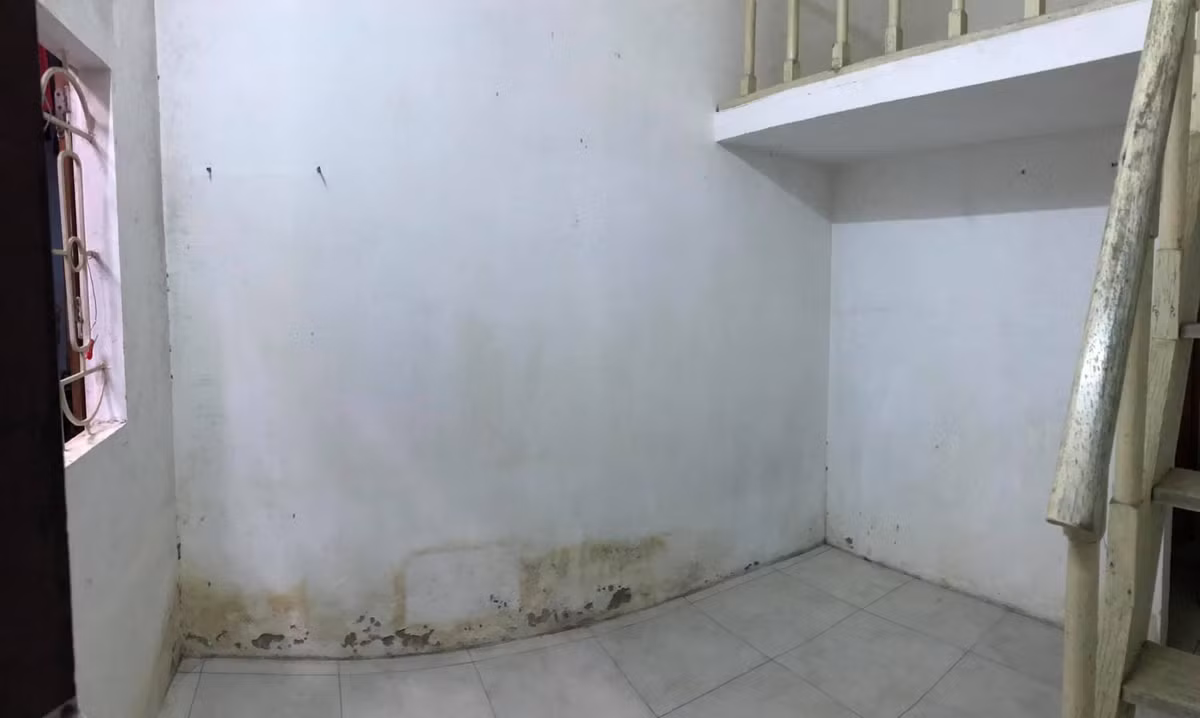 Với chi phí chưa đến 2 triệu đồng và tự tu sửa phòng trọ trong một tháng, Minh Phượng đã có một chốn đi về ưng ý và xinh lung linh theo đúng mong muốn của mình.